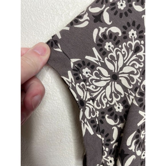 Sonoma Medium Printed Blouse Gray Short Sleeve Pleated Front Scoop Neck Cotton - Picture 4 of 11